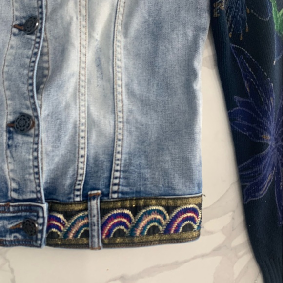 Desigual Denim Jacket Sz 34 Women Embellished Sequin Floral Knit Sleeves - Picture 11 of 11
